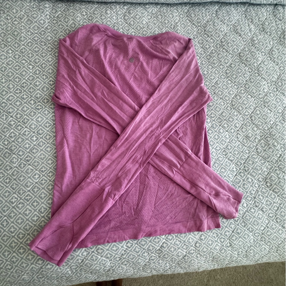 Lululemon Swiftly Long sleeve size 8